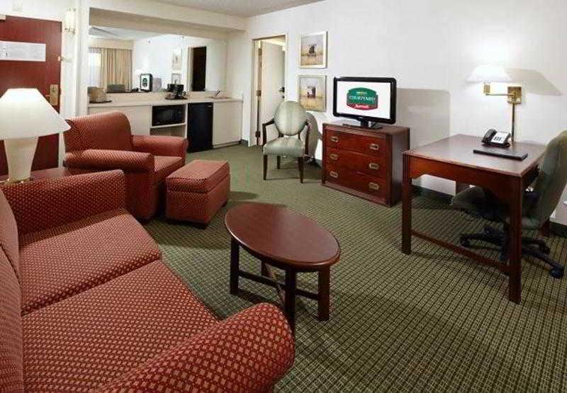 Courtyard By Marriott Tulsa Central Exteriér fotografie