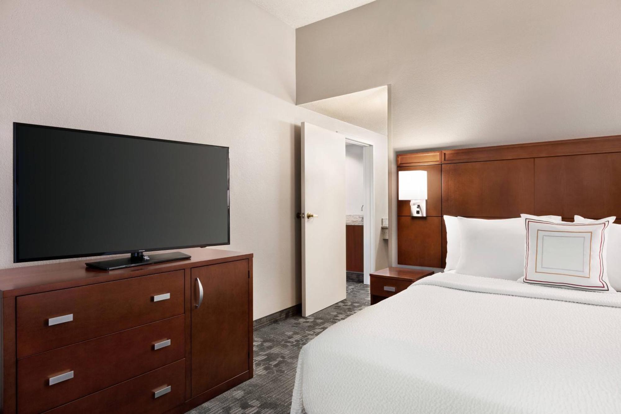 Courtyard By Marriott Tulsa Central Exteriér fotografie